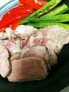 簡単絶品♪炊飯器でローストポーク-レシピのメイン写真