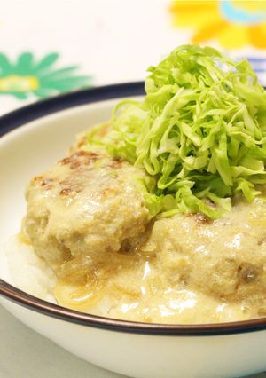 ダイズ3兄弟のとろ〜りつくね丼-レシピのメイン写真