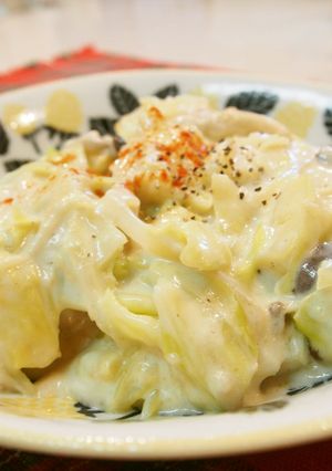 寒い夜に〜キャベツクリームハンバーグ-レシピのメイン写真