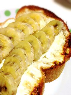 クリームチーズとバナナのトースト-レシピのメイン写真