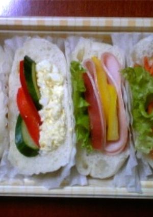 時短！コンビニサラダdeポケットサンド弁-レシピのメイン写真