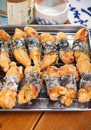 梅と大葉香る✨むね肉の海苔巻き唐揚げ-レシピのメイン写真