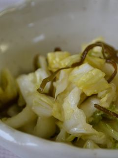 お手軽漬物♡にんにく風味の白菜の漬物-レシピのメイン写真