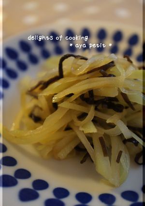 ブロッコリーの茎と塩昆布の和え物-レシピのメイン写真