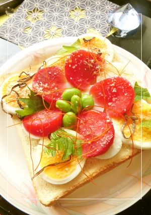 ❀花咲く❀茹で卵×赤蕪甘酢漬けトースト-レシピのメイン写真