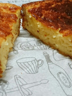 簡単混ぜて焼くだけ!ヨーグルトケーキ♪-レシピのメイン写真