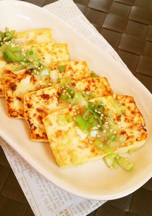 簡単節約☆葱塩だれで旨旨！豆腐ステーキ。-レシピのメイン写真