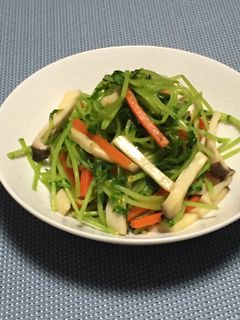 豆苗とエリンギのガーリック炒め-レシピのメイン写真
