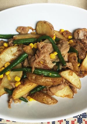 食欲UP!豚肉とポテトの焼肉バター炒め-レシピのメイン写真