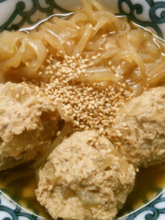 簡単!もやしと玉ねぎ 鶏団子の和風煮!!-レシピのメイン写真