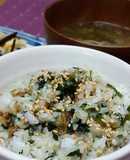 小松菜とシラスとおかかの醤油混ぜご飯　