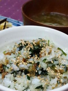 小松菜とシラスとおかかの醤油混ぜご飯 -レシピのメイン写真