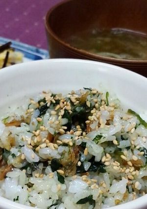 小松菜とシラスとおかかの醤油混ぜご飯　-レシピのメイン写真