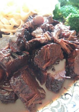 牛肉の赤ワイン煮込み-レシピのメイン写真