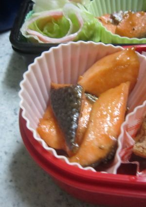 お弁当に！！⑨レンジで簡単♪鮭の照り焼き-レシピのメイン写真