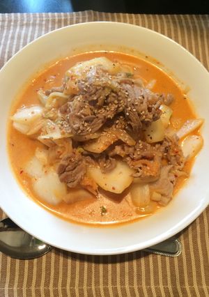 キムチ鍋の残り物で!豚キムチの豆乳スープ-レシピのメイン写真