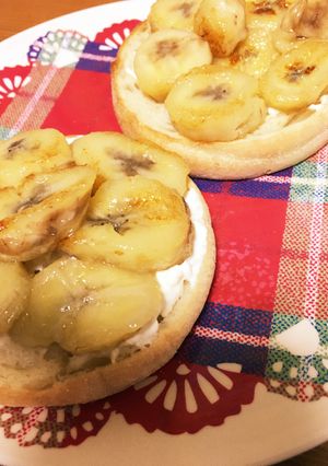 朝食に♫バナナとクリームチーズのマフィン-レシピのメイン写真