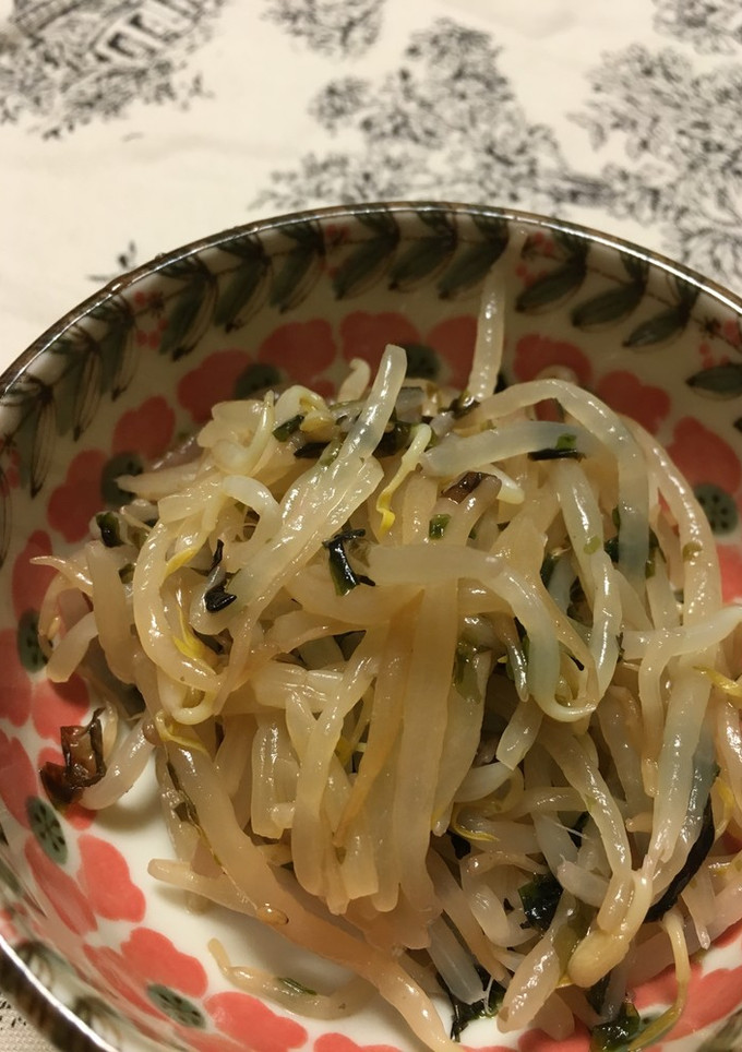 ごま油香る♡もやしのからし和え-レシピのメイン写真