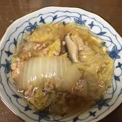 รูปของ 簡単☆ミンチ白菜葛切りの煮物 鍋の残り物