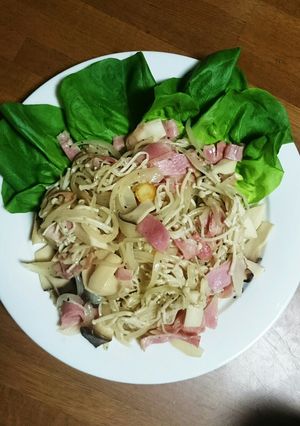 キノコとベーコンのホットサラダ-レシピのメイン写真