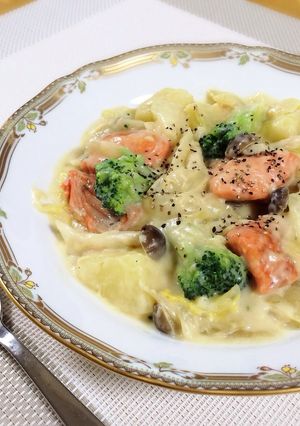 美味しく脂質カット♡鮭の豆乳クリーム煮-レシピのメイン写真