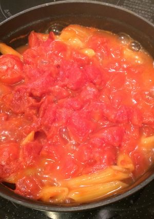 鍋１つパスタ☆魚介とトマトのペンネ-レシピのメイン写真
