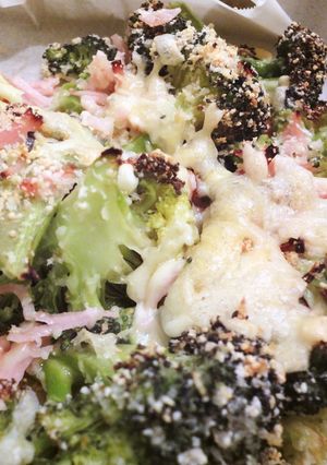混ぜて焼くだけ！ブロッコリーのチーズ焼き-レシピのメイン写真
