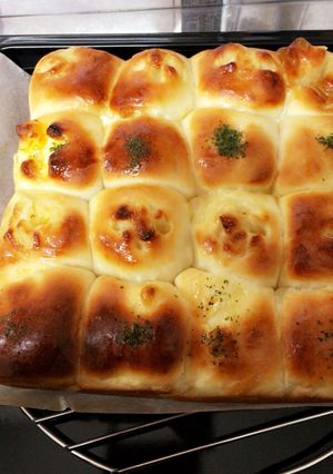 卵とポテサラのちぎりパン\♡/-レシピのメイン写真