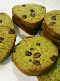 甘納豆入り 抹茶とおからのクッキー-レシピのメイン写真