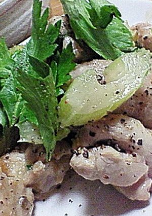 お手軽に♪鶏肉とセロリのマヨ醤油炒め☆-レシピのメイン写真