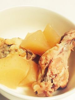 炊飯器で!鶏の手羽元と大根の煮物-レシピのメイン写真