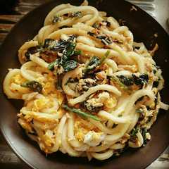 ツナとほうれん草の焼きうどん風-レシピのメイン写真