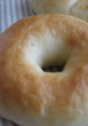簡単！あっとゆう間にもちもちベーグル！-レシピのメイン写真