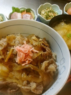 甘辛だけどさっぱり味♪うちの牛丼-レシピのメイン写真