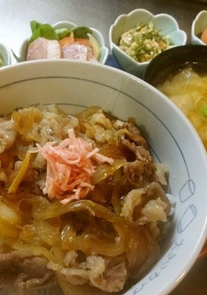 甘辛だけどさっぱり味♪うちの牛丼-レシピのメイン写真