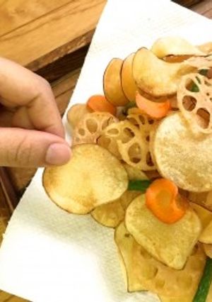 ココナッツオイルの野菜チップス-レシピのメイン写真