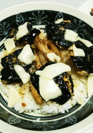 ゴロゴロれんこん入りつくね丼-レシピのメイン写真
