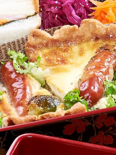 燻製屋ウインナーのキッシュ-レシピのメイン写真