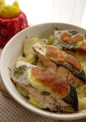 鮭とポテトのチーズ焼き-レシピのメイン写真