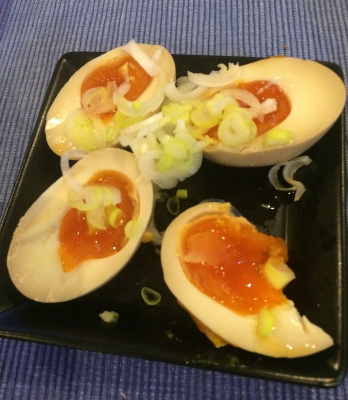 煮卵 ストウブで超簡単半熟煮卵（つゆ節約版） by フタモッチ