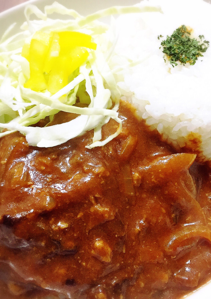 デミ缶を使った煮込みハンバーグ-レシピのメイン写真