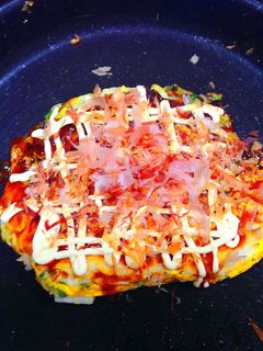 野菜たっぷりふわふわな関西のお好み焼き!-レシピのメイン写真