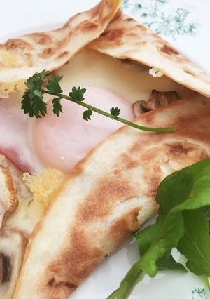簡単朝食＊トルティーヤでハムチガレット風-レシピのメイン写真