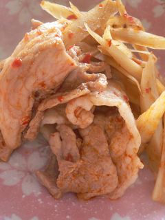 豚肉とごぼうのピリ辛炒め-レシピのメイン写真