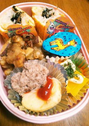 チビ節分意識弁当*サバ味噌そぼろ巻き他-レシピのメイン写真