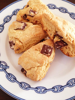簡単♡混ぜて焼くだけ!★チョコスコーン★-レシピのメイン写真