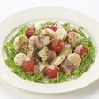 湯むきトマトと長いもとステーキのサラダ