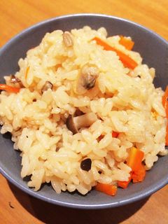 旨味たっぷり☆簡単あさりの炊き込みご飯-レシピのメイン写真