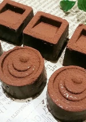 シリコン型❤ピーナッツ生チョコ♪-レシピのメイン写真