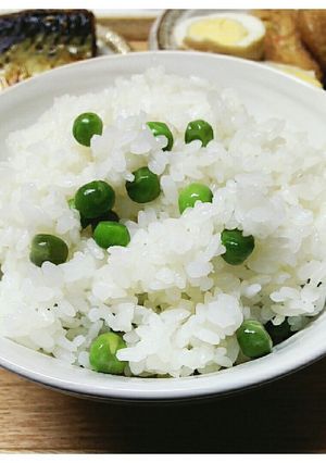 シワなし！鮮やか緑の豆ご飯♪-レシピのメイン写真